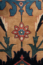 Load image into Gallery viewer, Heriz 607x490cm