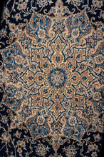 Load image into Gallery viewer, Nain 9La 605x404cm