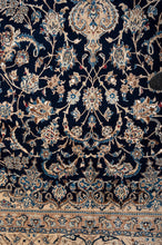 Load image into Gallery viewer, Nain 9La 605x404cm