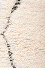 Load image into Gallery viewer, Moroccan Berber Beni Ourain 156x103cm