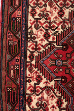 Load image into Gallery viewer, Tajabad Runner 278x77cm