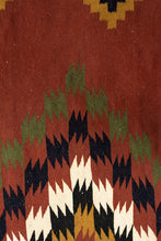 Load image into Gallery viewer, Fine Vintage Qashqai Kilim 292x195cm