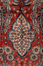 Load image into Gallery viewer, Vintage Sarouk 685x367cm