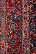 Load image into Gallery viewer, Antique Qazvin 527x340cm