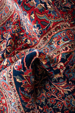Load image into Gallery viewer, Antique Qazvin 527x340cm