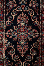 Load image into Gallery viewer, Sarouk Runner 656x85cm