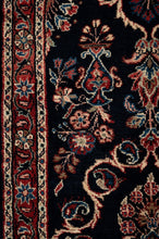 Load image into Gallery viewer, Sarouk Runner 656x85cm