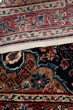 Load image into Gallery viewer, Sarouk Runner 656x85cm