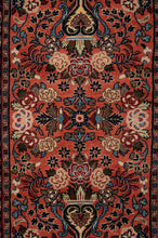 Load image into Gallery viewer, Sarouk Runner 590x77cm