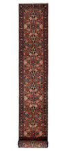 Load image into Gallery viewer, Sarouk Runner 590x77cm