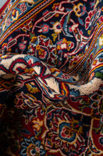 Load image into Gallery viewer, Kashan 345x247cm
