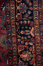 Load image into Gallery viewer, Vintage Sarouk 662x380cm
