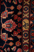 Load image into Gallery viewer, Vintage Sarouk 662x380cm
