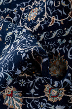 Load image into Gallery viewer, Kashan 277x180cm