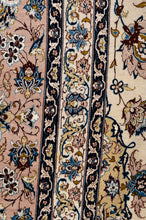 Load image into Gallery viewer, Signed Isfahan 478x303cm