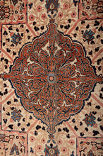 Load image into Gallery viewer, Vintage Tabriz 459x286cm