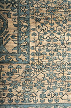 Load image into Gallery viewer, Sultanabad 600x389cm