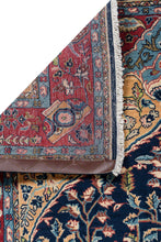 Load image into Gallery viewer, Sarouk 226x134cm