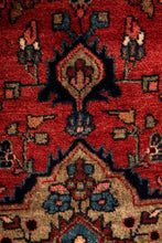 Load image into Gallery viewer, Sarouk Runner 535x112cm