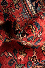 Load image into Gallery viewer, Sarouk Runner 535x112cm