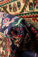 Load image into Gallery viewer, Zanjan Runner 530x106cm