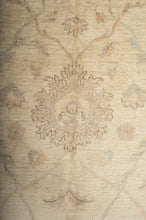 Load image into Gallery viewer, Ziegler Farahan 540x369cm