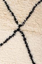 Load image into Gallery viewer, Moroccan Berber Beni Ourain 235x192cm