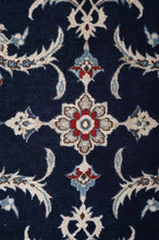 Load image into Gallery viewer, Nain 9La 310x254cm