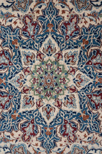Load image into Gallery viewer, Nain 9La 585x395cm