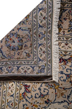 Load image into Gallery viewer, Kashan 356x245cm
