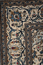 Load image into Gallery viewer, Kashan 302x195cm