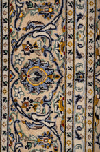 Load image into Gallery viewer, Kashan 346x246cm