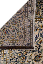 Load image into Gallery viewer, Kashan 346x246cm