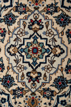 Load image into Gallery viewer, Kashan 307x193cm