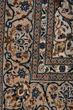 Load image into Gallery viewer, Kashan 345x244cm