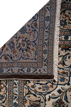 Load image into Gallery viewer, Kashan 345x244cm