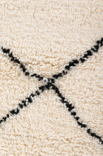 Load image into Gallery viewer, Moroccan Berber Beni Ourain 281x208cm