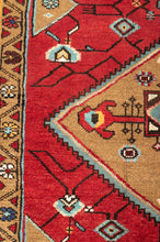 Load image into Gallery viewer, Mazlaqan 223x127cm