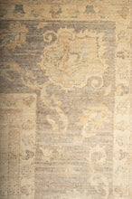 Load image into Gallery viewer, Ziegler Farahan 553x374cm