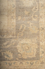 Load image into Gallery viewer, Ziegler Farahan 553x374cm