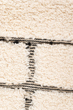 Load image into Gallery viewer, Moroccan Berber Beni Ourain 207x155cm