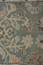 Load image into Gallery viewer, 1 Sultanabad Heritage Runner 550x90cm