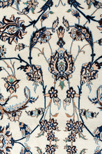 Load image into Gallery viewer, GRANDE Persian Nain 6La 760x520cm Extra Large Oversize Rug