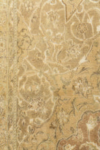 Load image into Gallery viewer, SANDIE Persian Distressed Nain 9La 771x475cm Extra Large Oversized