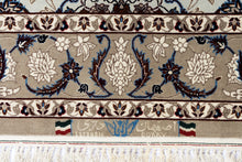 Load image into Gallery viewer, Persian Isfahan 147x97cm
