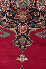 Load image into Gallery viewer, Antique Persian Qazvin 426x313cm