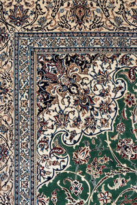 Persian Nain 4La 305x210cm