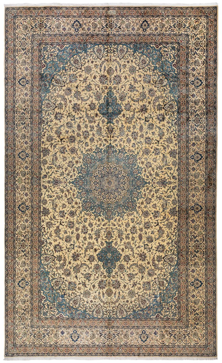 Persian Nain 705x442cm