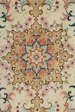 Load image into Gallery viewer, Persian Tabriz Runner 418x86cm