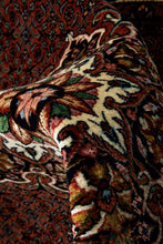 Load image into Gallery viewer, Persian Bidjar 152x152cm